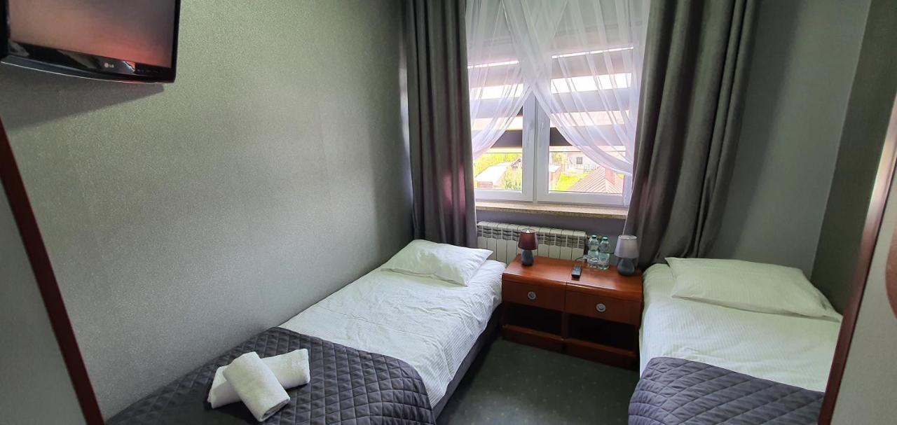 Hotel Bursztynowy Jozefow na Wisla Екстериор снимка